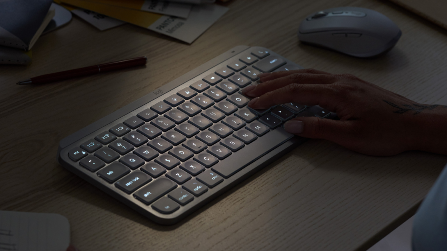 Logitech Shrinks Its Best Keyboard Design for the MX Keys Mini