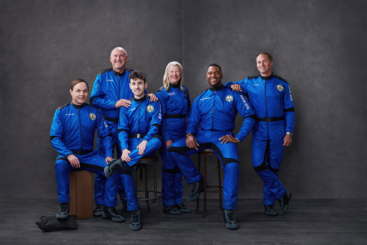 Michael Strahan’s Blue Origin Launch on New Shepard: Live updates