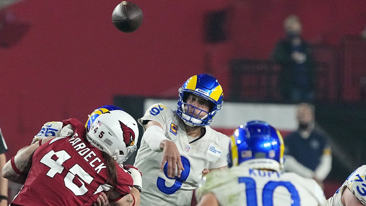 Stafford, Rams beat Cardinals through the air in thrilling victory