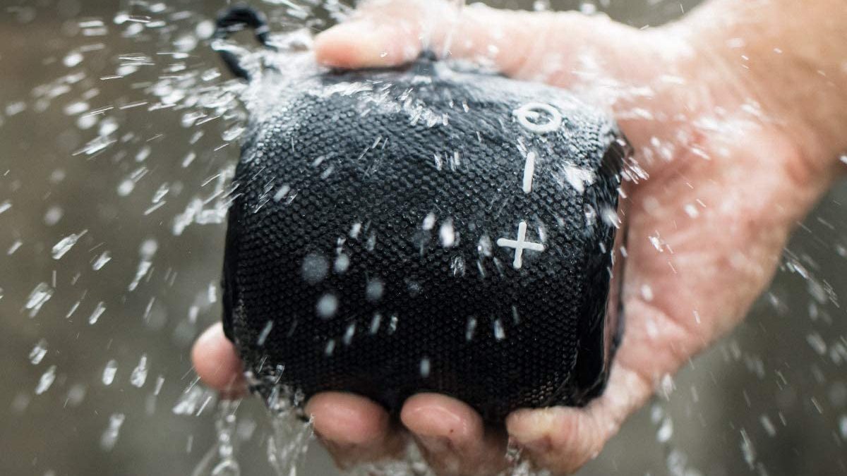 Best waterproof Bluetooth speakers in 2022: Music by the pool