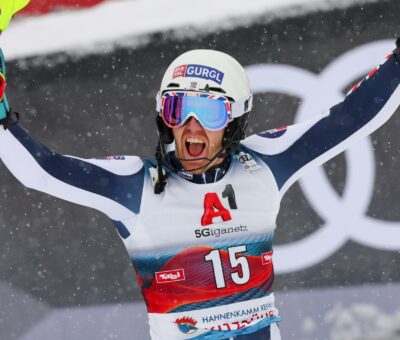 Ryding becomes first British Alpine skier to win World Cup race
