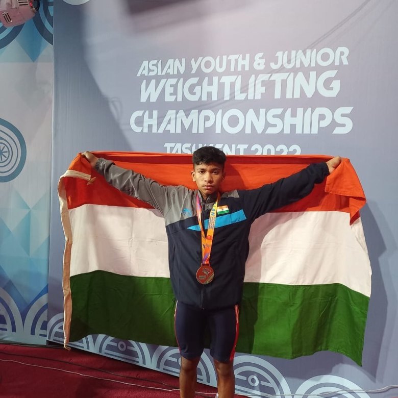 1658220335 722 harshada takes gold at asian youth and junior weightlifting cships