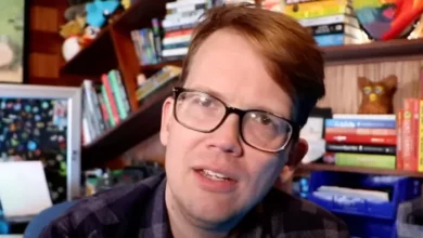 Does hank green have cancer?